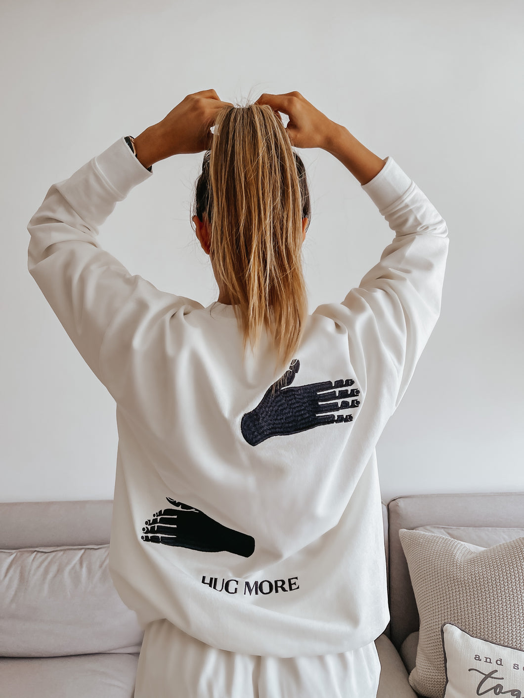 HUG MORE sweatshirt